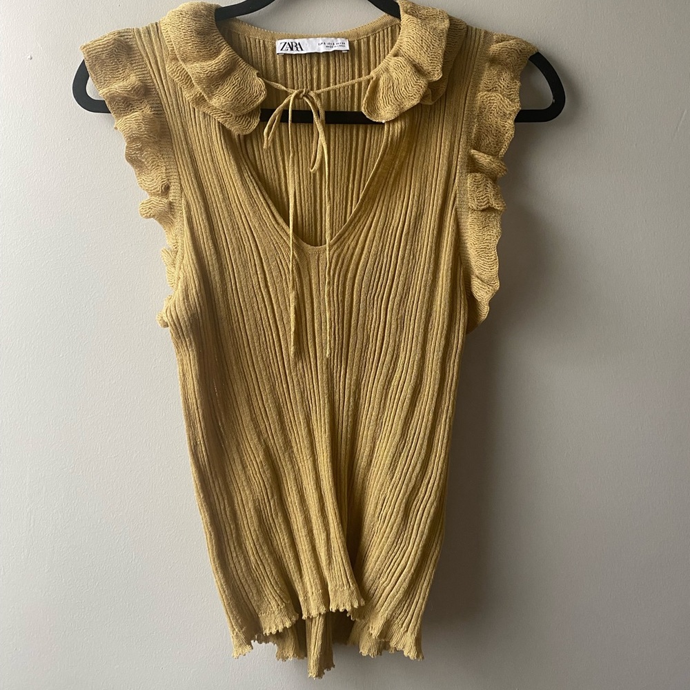 ZARA V-Neck Knit Top